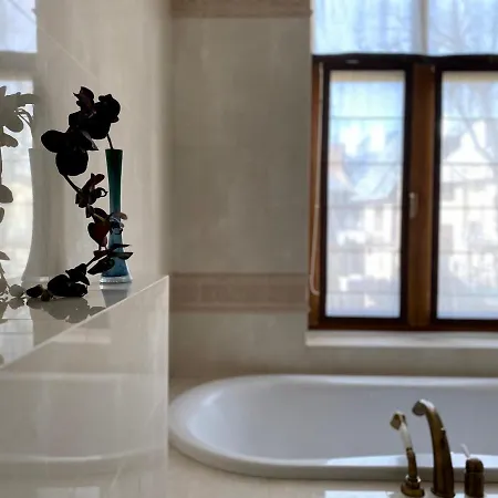 Royal Apartment