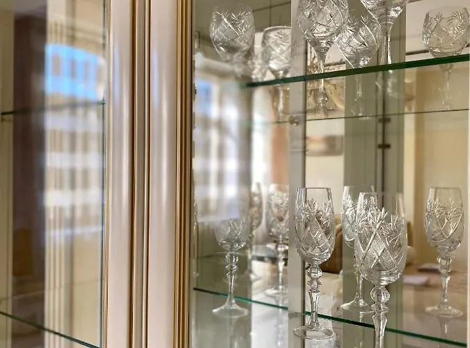 Апартаменти Royal